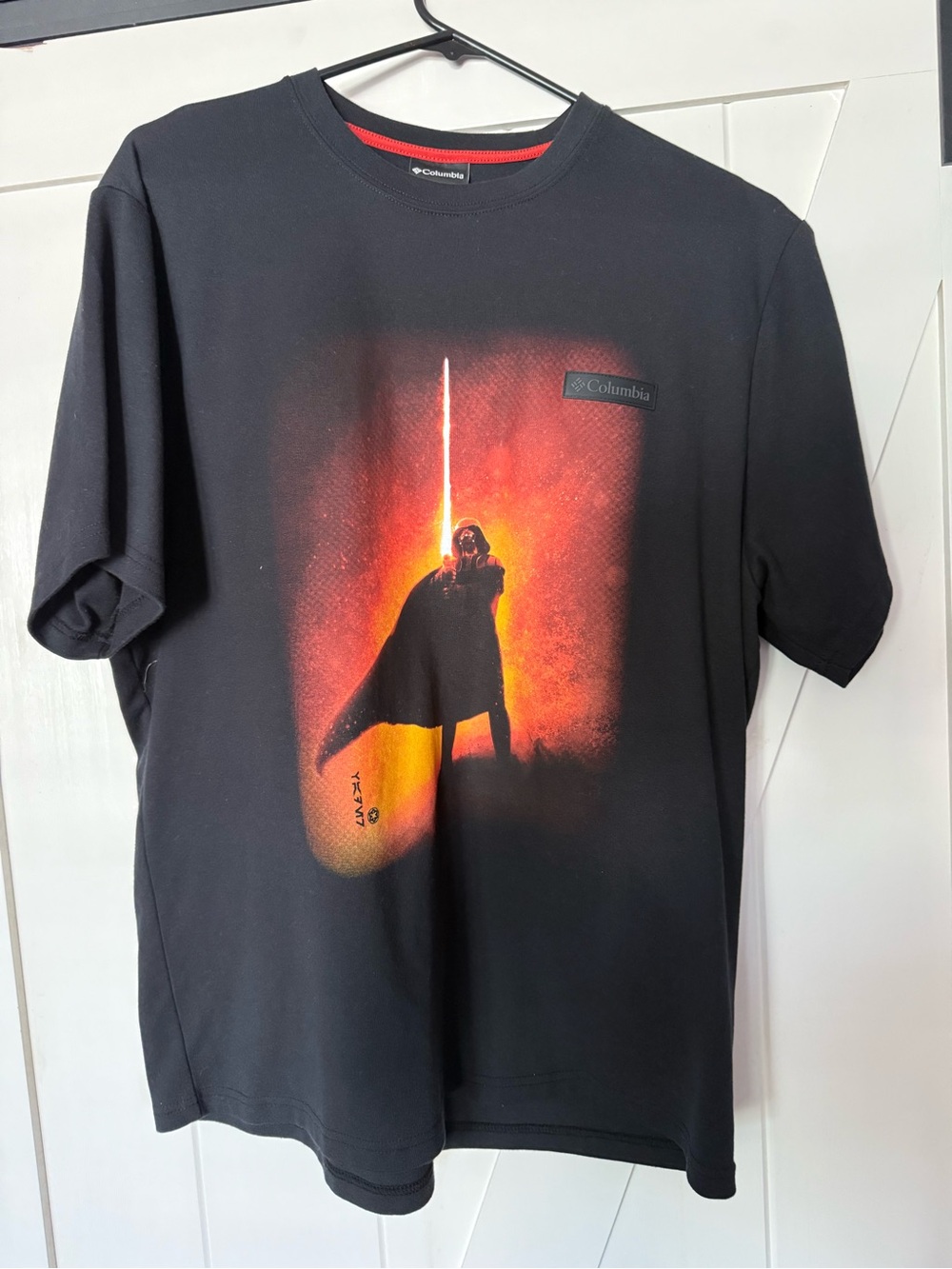Columbia Star Wars Darth Vader Collection Tee Shirt Large